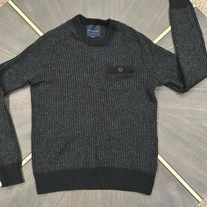 AE Men’s Sweater